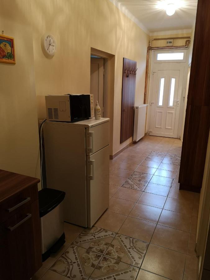 Veva Apartman - Eger Maganszallashely Екстер'єр фото