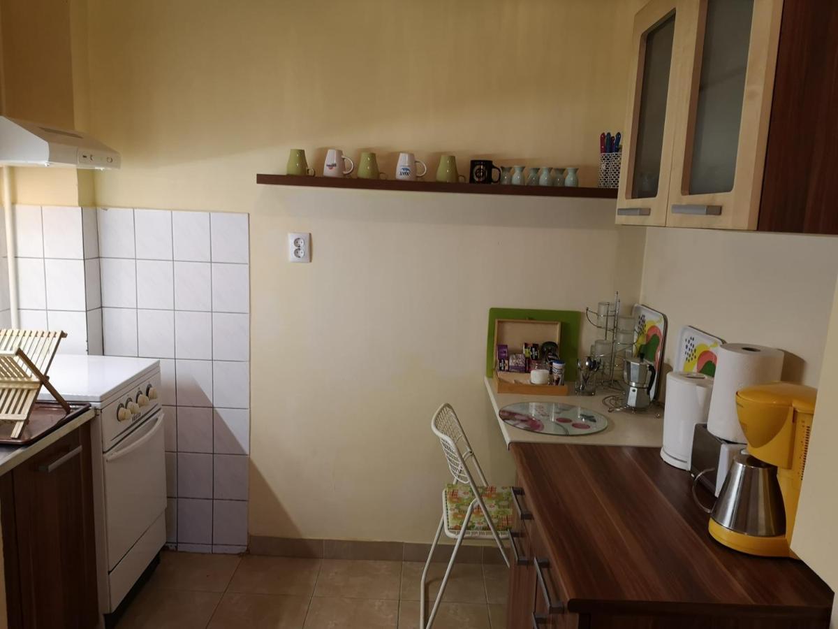 Veva Apartman - Eger Maganszallashely Екстер'єр фото