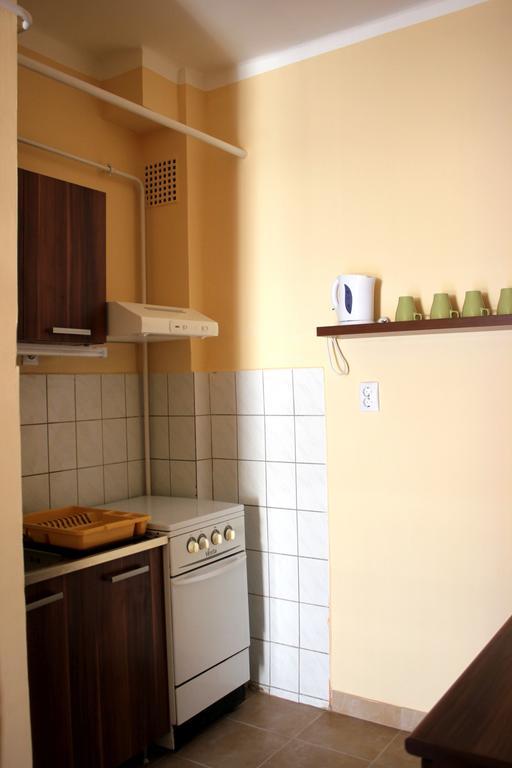 Veva Apartman - Eger Maganszallashely Екстер'єр фото